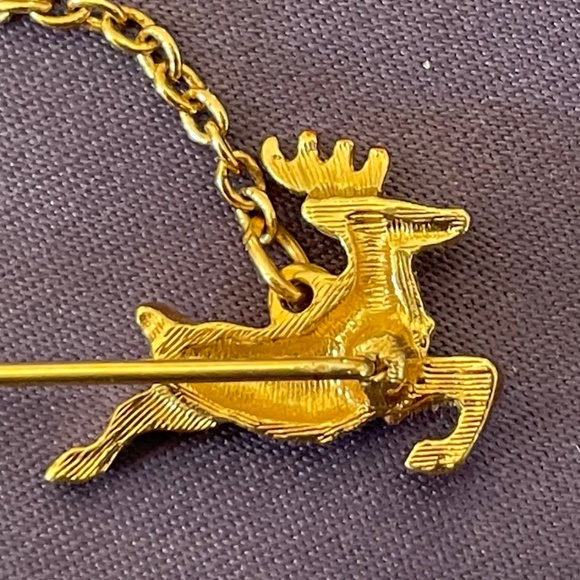 VTG Gold Tone Santa Sleigh Reindeer Stick Pin - Picture 7 of 7